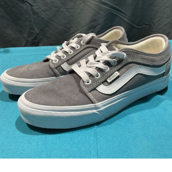 Men's Vans Skate Shoes Suede Low Top - Picture 1 of 9